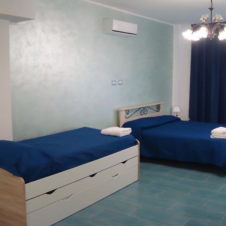 Guest House Mare e Luna Fiumefreddo Bruzio Esterno foto