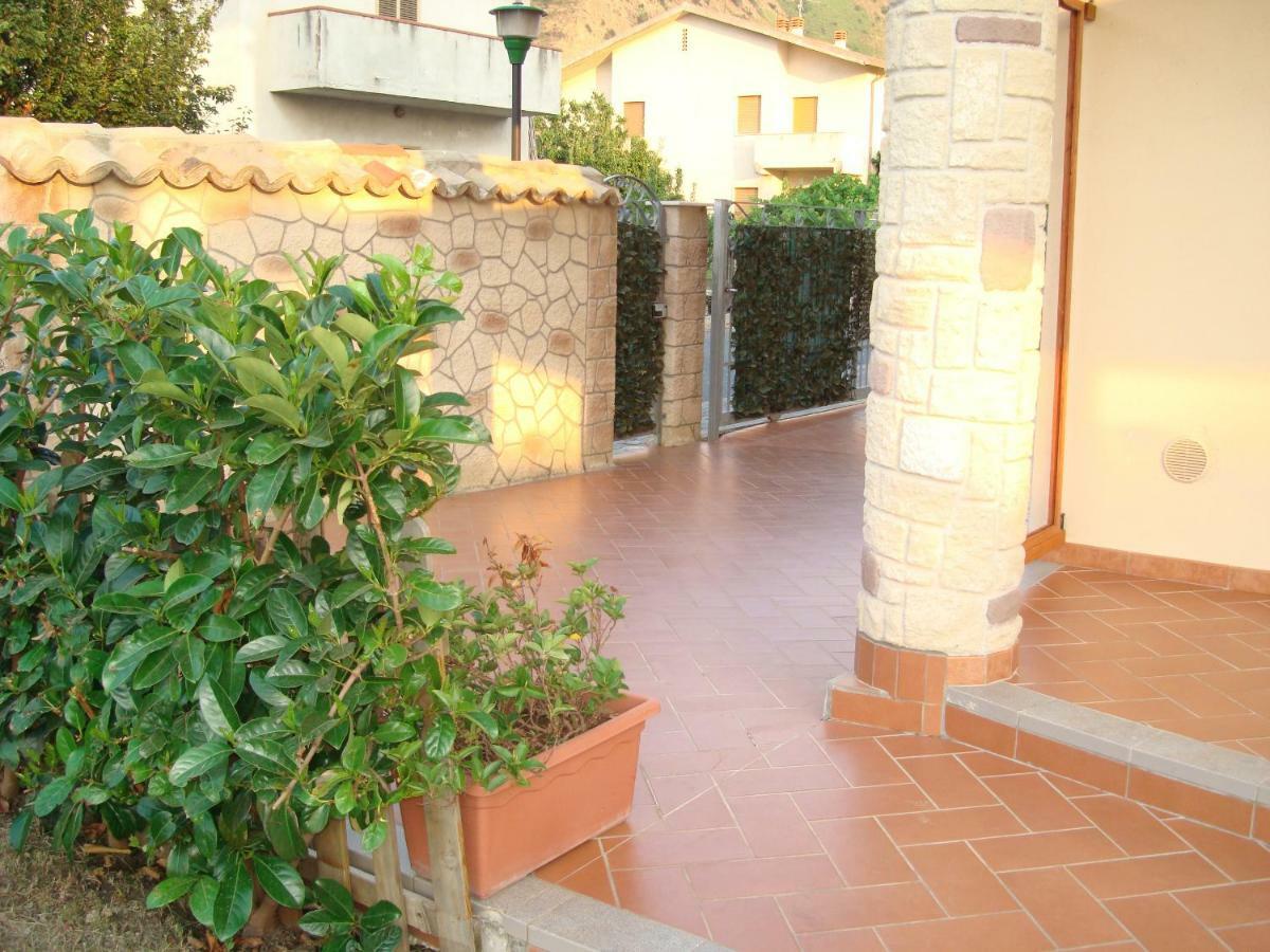 Guest House Mare e Luna Fiumefreddo Bruzio Esterno foto
